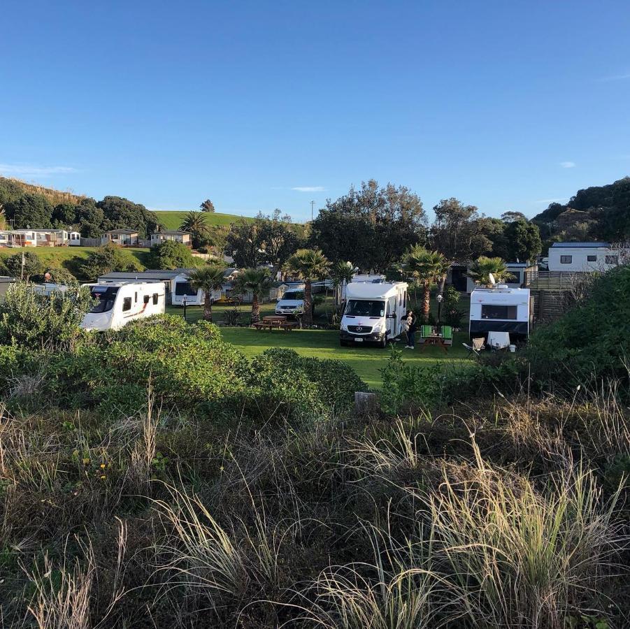 Bowentown Beach Holiday Park Waihi Buitenkant foto