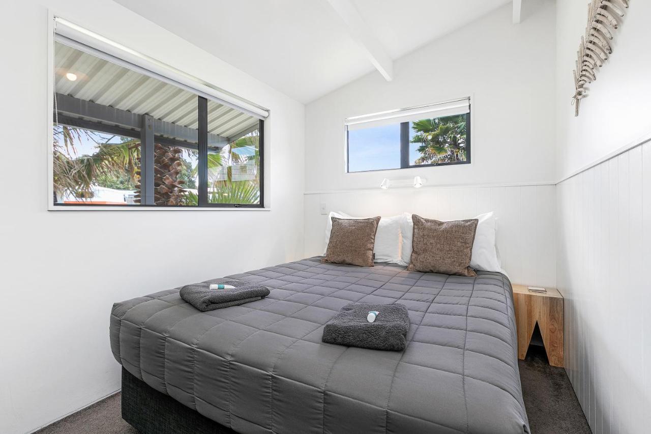 Bowentown Beach Holiday Park Waihi Buitenkant foto