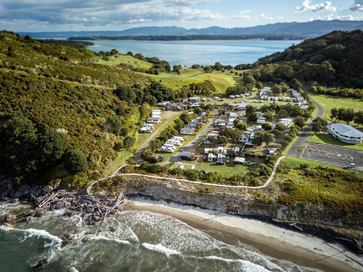 Bowentown Beach Holiday Park Waihi Buitenkant foto