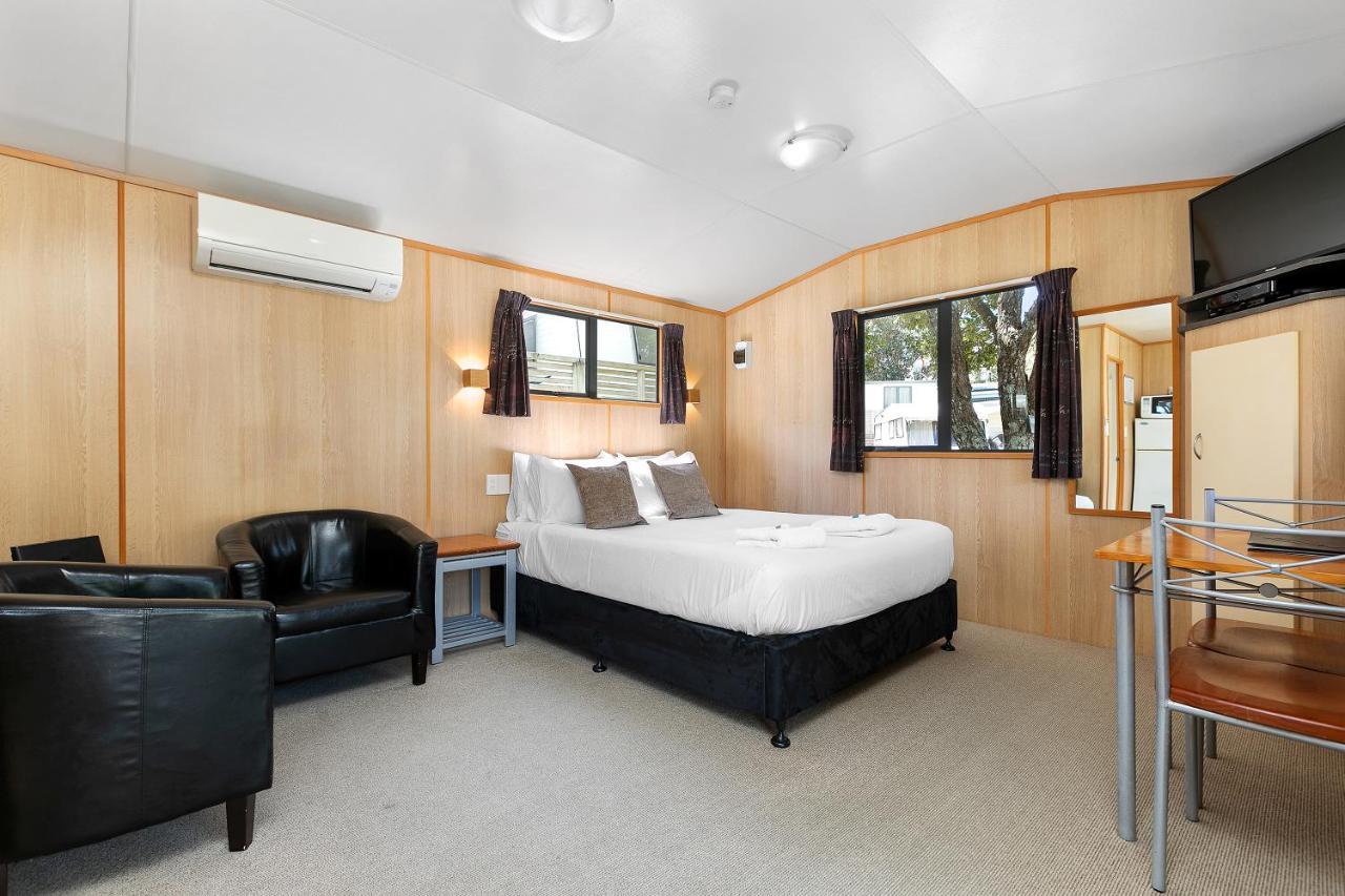 Bowentown Beach Holiday Park Waihi Buitenkant foto