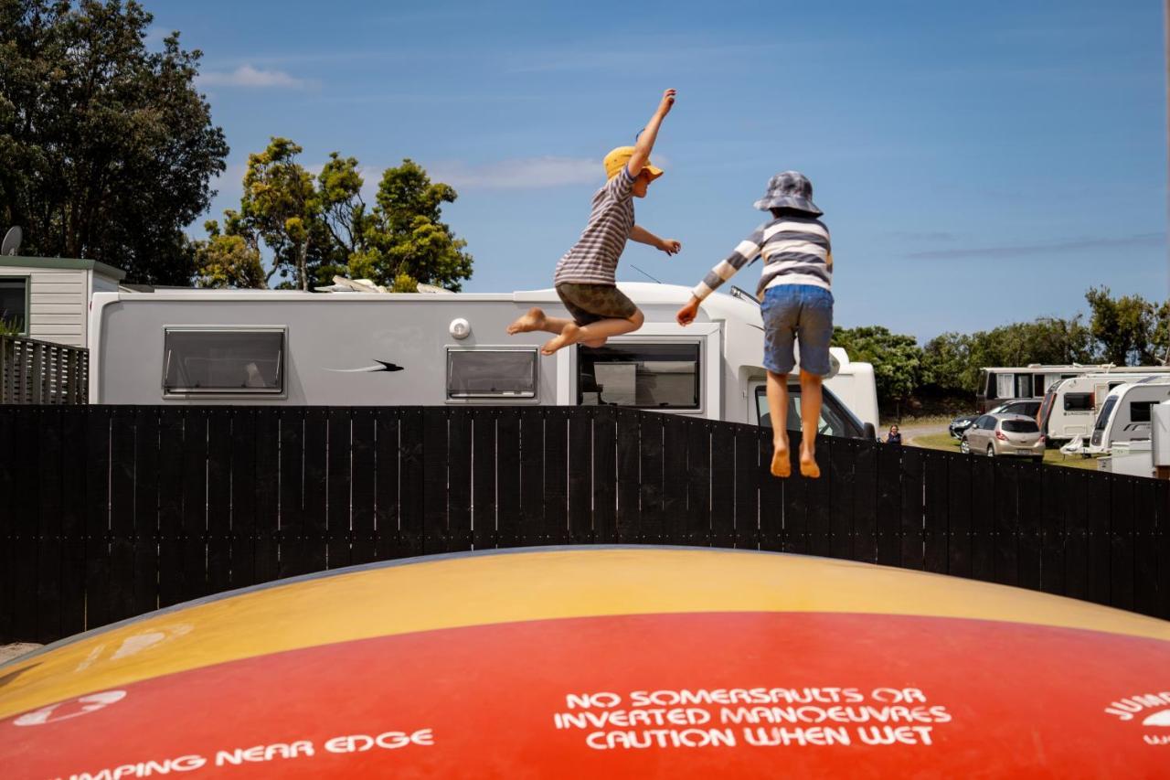Bowentown Beach Holiday Park Waihi Buitenkant foto
