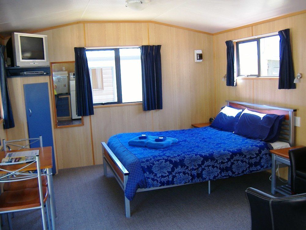 Bowentown Beach Holiday Park Waihi Buitenkant foto